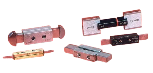 Precision width gauges - GaugeHub Industries